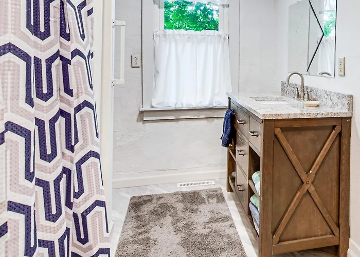 Charming < 1 Mi To Downtown! * Hillsboro